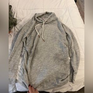 Liz Lange size medium maternity sweatshirt. Super soft and cozy!